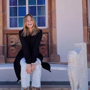 Meet your Posher, Haley